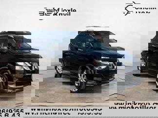 Used 2017 Nissan Rogue SV image 1