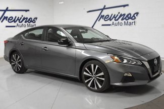 Used 2022 Nissan Altima 2.5 SR image 1