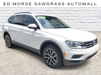 Used 2021 Volkswagen Tiguan SE w/ Panoramic Sunroof Package image 1
