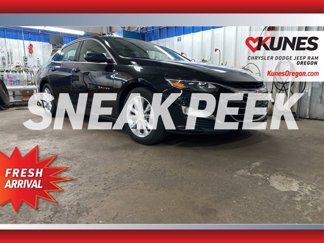 Used 2024 Chevrolet Malibu LT image 1