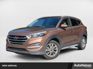 Used 2017 Hyundai Tucson SE image 1