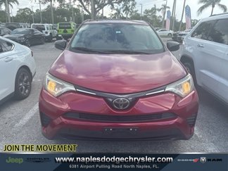 Used 2018 Toyota RAV4 LE image 1