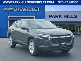 New 2025 Chevrolet Trax LS w/ LS Convenience Package image 1