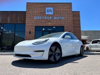 Used 2018 Tesla Model 3 Long Range image 1