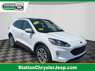 Used 2022 Ford Escape SEL image 1