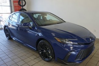 New 2025 Toyota Camry SE image 1