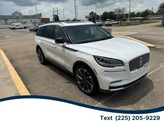 Used 2022 Lincoln Aviator Reserve w/ Equipment Group 201A image 1