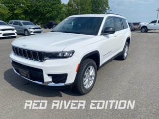 New 2025 Jeep Grand Cherokee L Laredo image 1