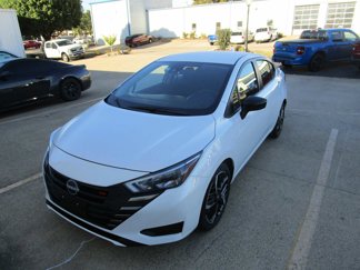 Used 2024 Nissan Versa SR image 1