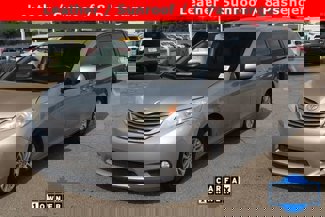Used 2015 Toyota Sienna XLE Premium image 1