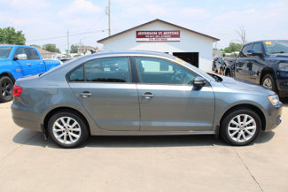 Used 2012 Volkswagen Jetta SE image 1