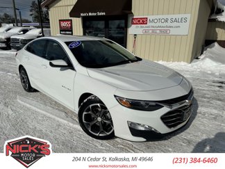 Used 2024 Chevrolet Malibu LT image 1