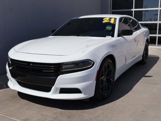 Used 2021 Dodge Charger SXT w/ Blacktop Package image 1