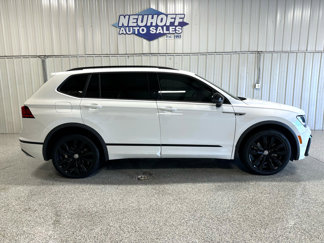 Used 2021 Volkswagen Tiguan SE R-Line image 1