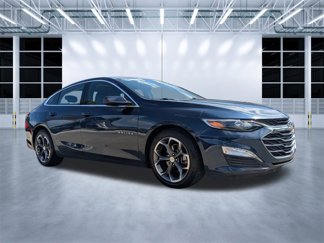 Used 2022 Chevrolet Malibu LT image 1