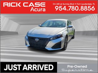 Used 2023 Nissan Altima 2.5 SV image 1