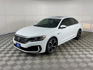Used 2020 Volkswagen Passat 2.0T R-Line image 1