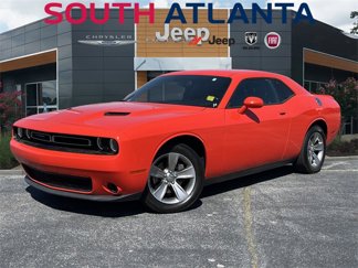 Used 2020 Dodge Challenger SXT image 1