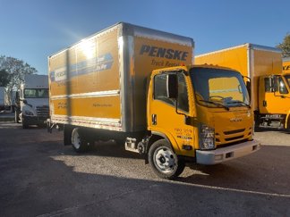 Used 2019 Isuzu NPR image 1