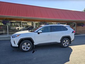 Used 2024 Toyota RAV4 XLE image 1