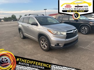Used 2015 Toyota Highlander XLE image 1