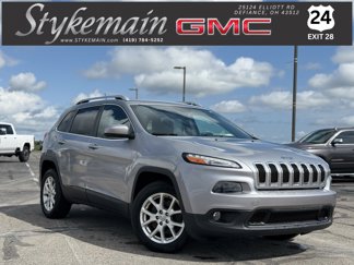 Used 2015 Jeep Cherokee Latitude image 1