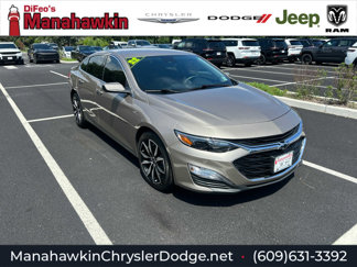 Used 2022 Chevrolet Malibu RS image 1