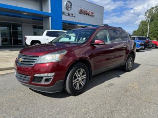 Used 2017 Chevrolet Traverse LT image 1