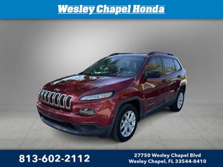 Used 2017 Jeep Cherokee Sport image 1