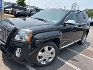 Used 2015 GMC Terrain Denali image 1