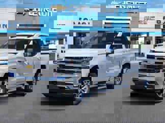 Used 2020 Chevrolet Silverado 1500 LT w/ Trailering Package image 1