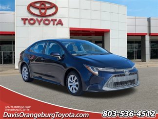 Used 2021 Toyota Corolla LE image 1
