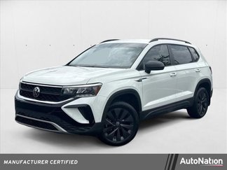Certified 2022 Volkswagen Taos S image 1