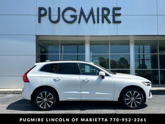 Used 2022 Volvo XC60 B5 Momentum w/ Climate Package image 1