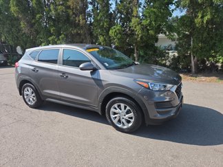 Used 2020 Hyundai Tucson SE image 1