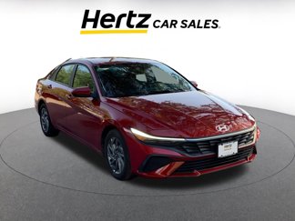Used 2024 Hyundai Elantra SEL image 1
