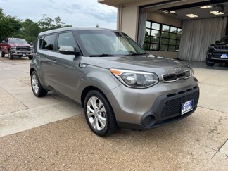 Used 2014 Kia Soul + image 1
