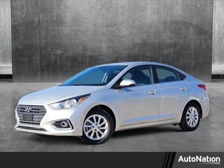 Used 2022 Hyundai Accent SEL image 1