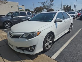 Used 2014 Toyota Camry L video 1