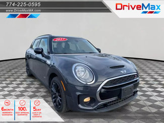 Used 2017 MINI Cooper Clubman S image 1