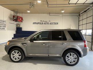 Used 2010 Land Rover LR2 HSE image 1