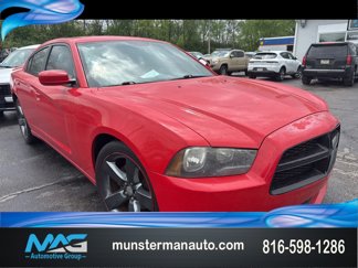 Used 2014 Dodge Charger SXT Plus image 1