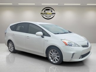 Used 2013 Toyota Prius V Five image 1