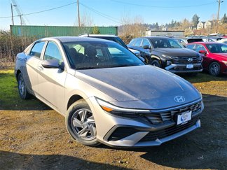 New 2025 Hyundai Elantra SE image 1