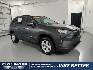Used 2020 Toyota RAV4 XLE image 1