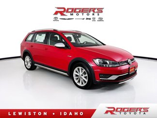 Used 2019 Volkswagen Golf Alltrack SE image 1
