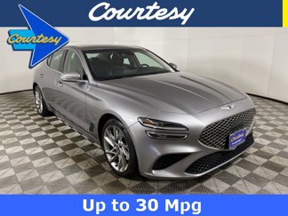 Used 2022 Genesis G70 2.0T image 1