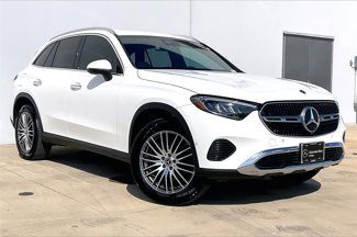 Used 2025 Mercedes-Benz GLC 300 image 1