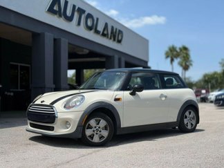Used 2015 MINI Cooper 2-Door Hardtop image 1