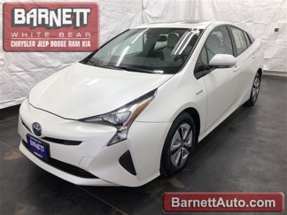 Used 2017 Toyota Prius Four image 1